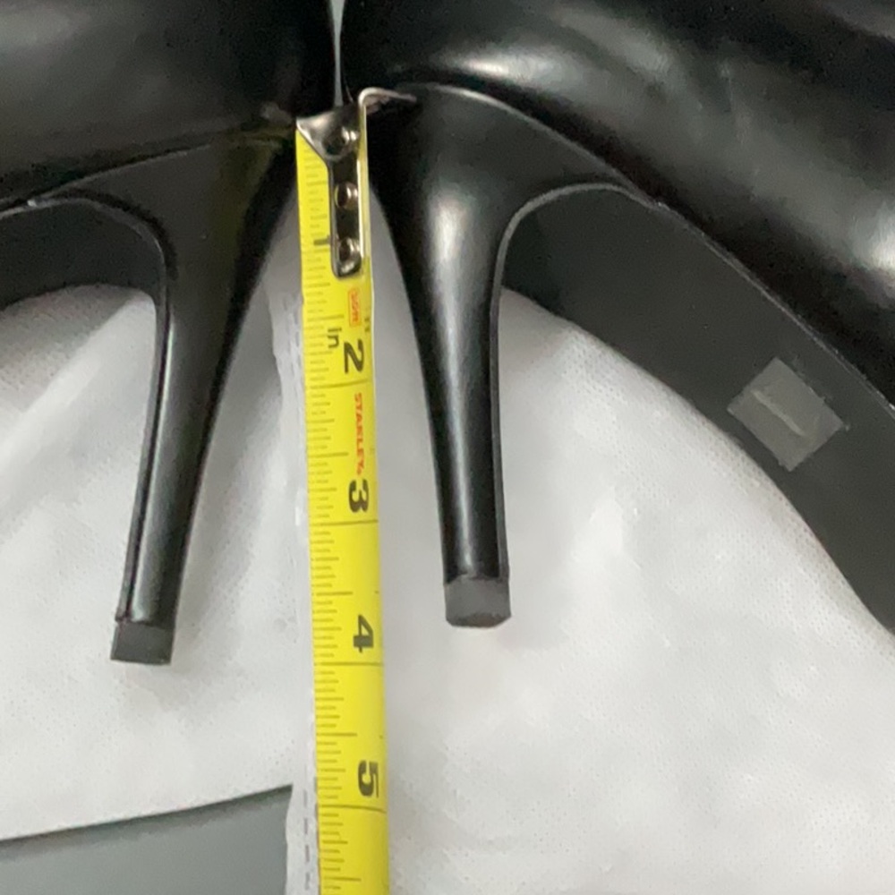 Jeffrey Campbell Black Stiletto Heeled Boots - Picture 7 of 8